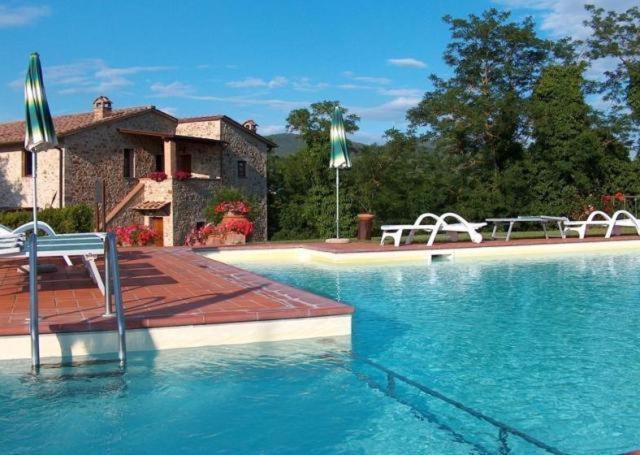 Gasthaus Borgo Il Villino Casole dʼElsa Exterior foto